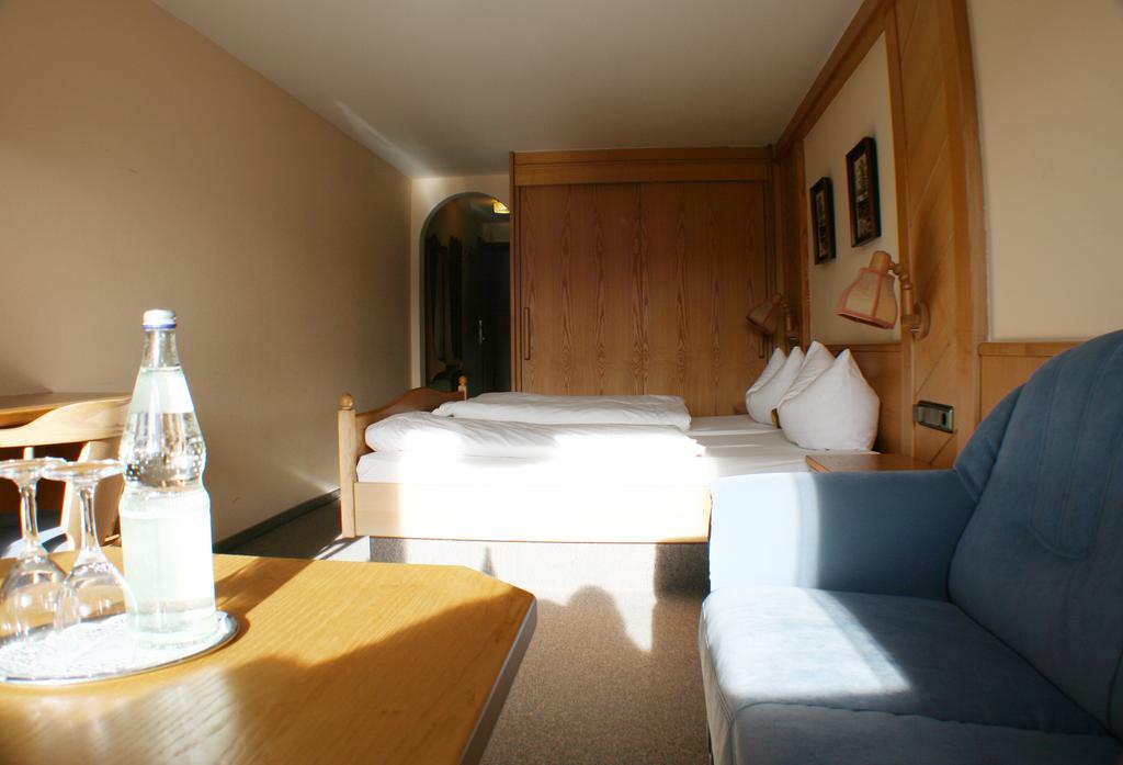 Berghotel Maderhalm Garni Oberstdorf Oda fotoğraf
